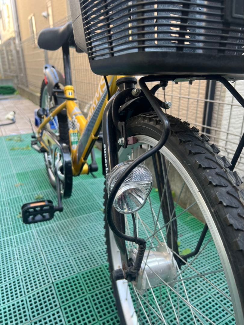 ARMS キッズ自転車 ゴールド 22インチ