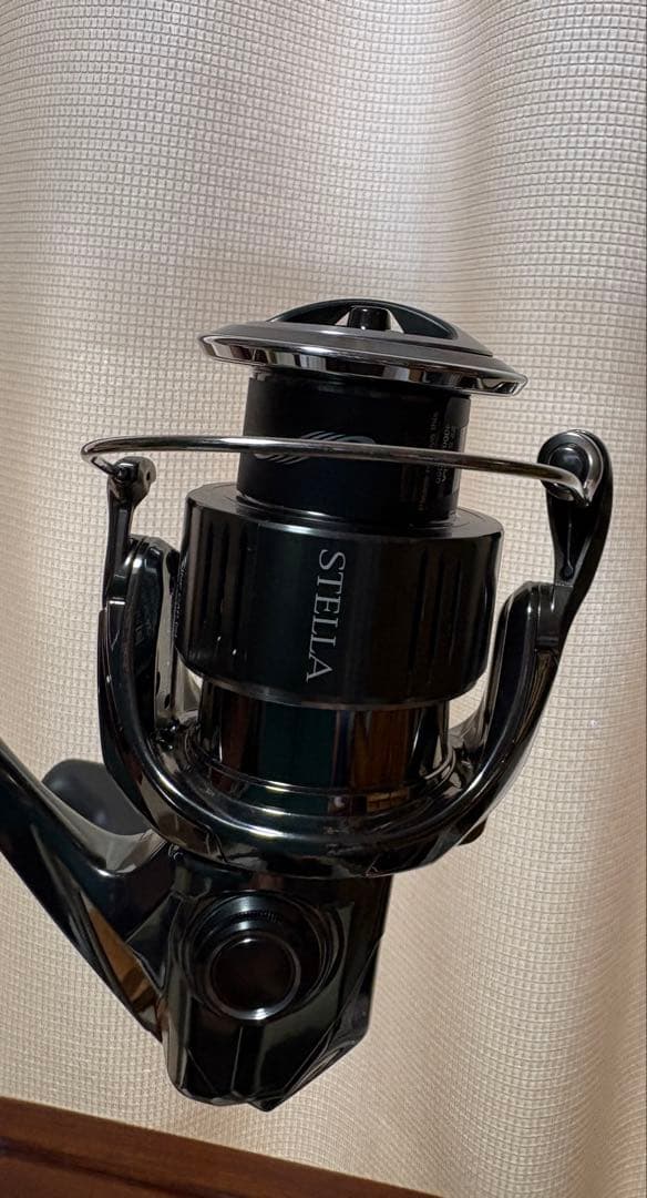 （極上美品）SHIMANO 22STELLA 4000xgスピニングリール