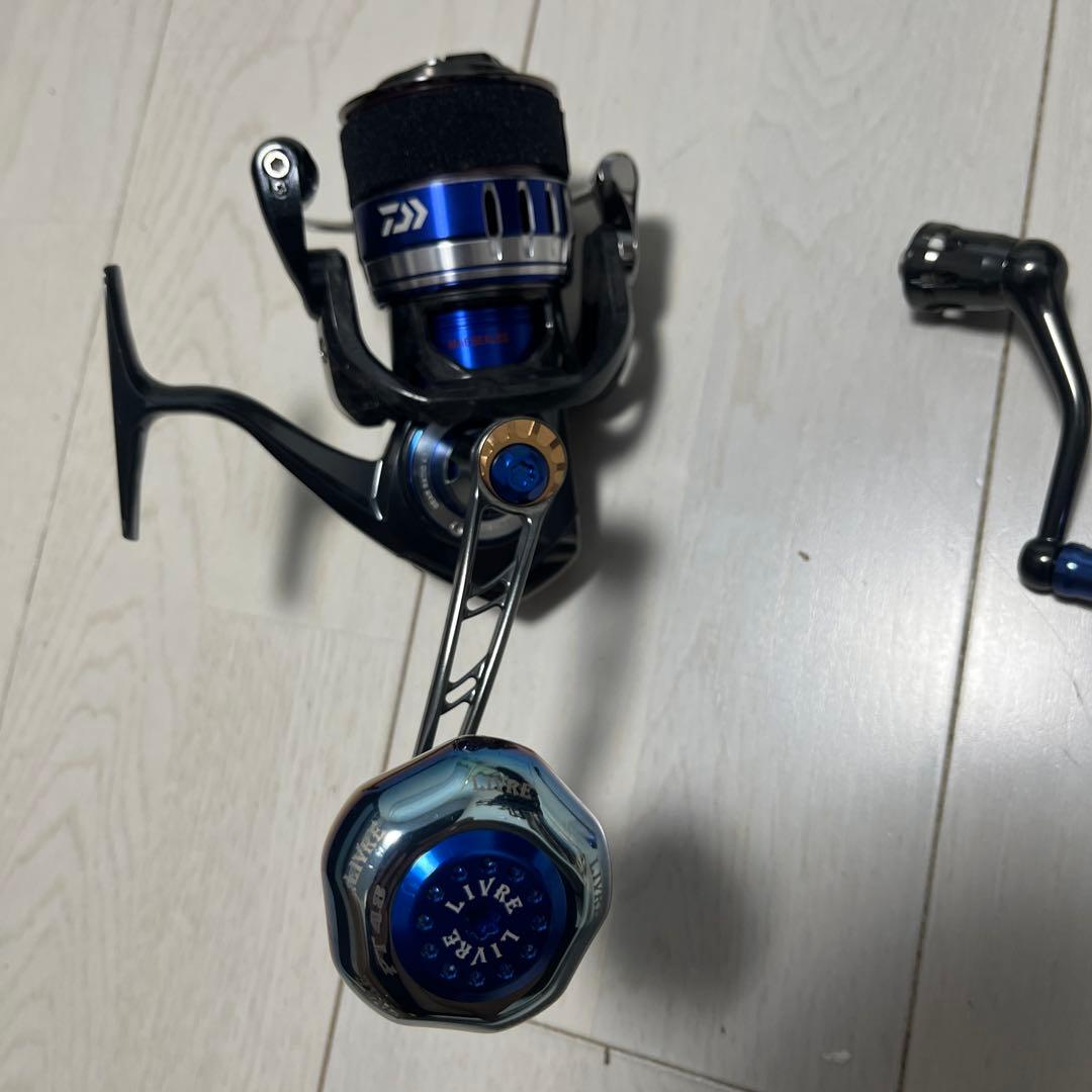 15ソルティガ4000 スピニングリール