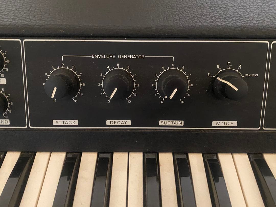 コルグKORG ポリフォニックアンサンブル PE-1000 ビンテージキーボード