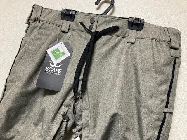 定価￥29,700 72%OFF エスケープ CELES パンツ M
