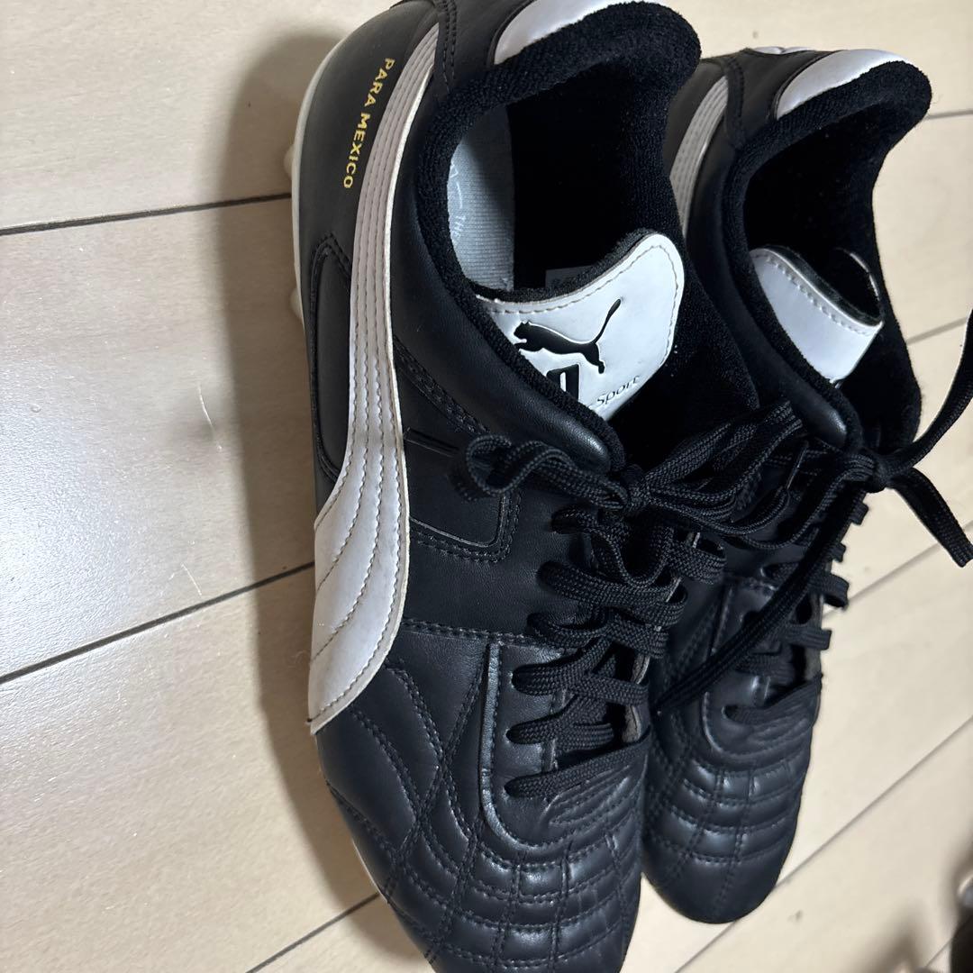 PUMA パラメッサーコ ブラック/ホワイト スパイク