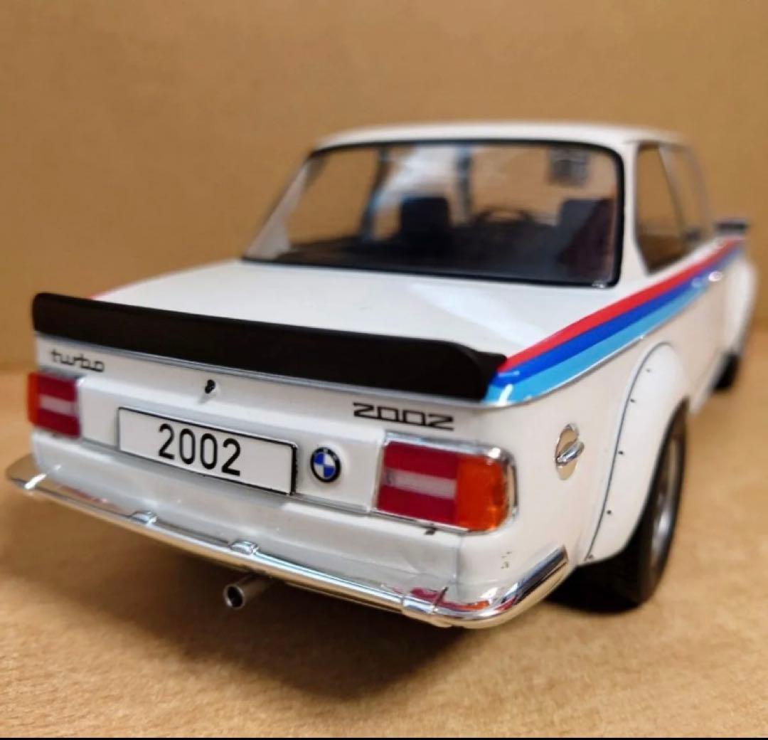  2002 Turbo 1:18 スケールモデルカー