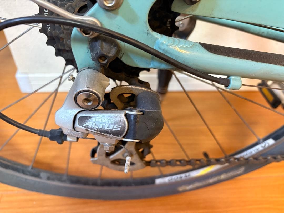 Bianchi Primavera チェレステ 700C キャリア付 ALTUS