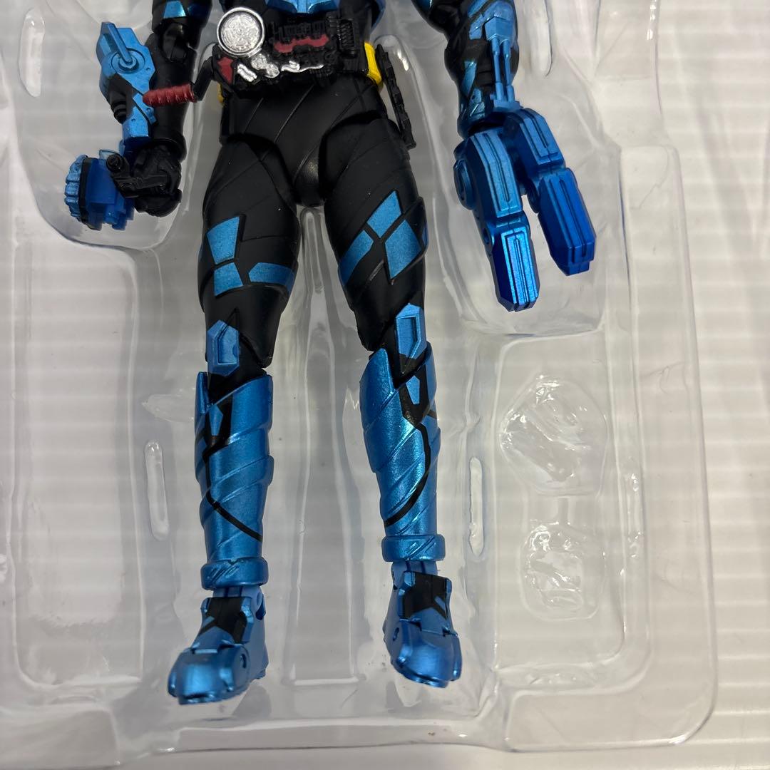 SHFiguarts 仮面ライダー グリス ブリザード