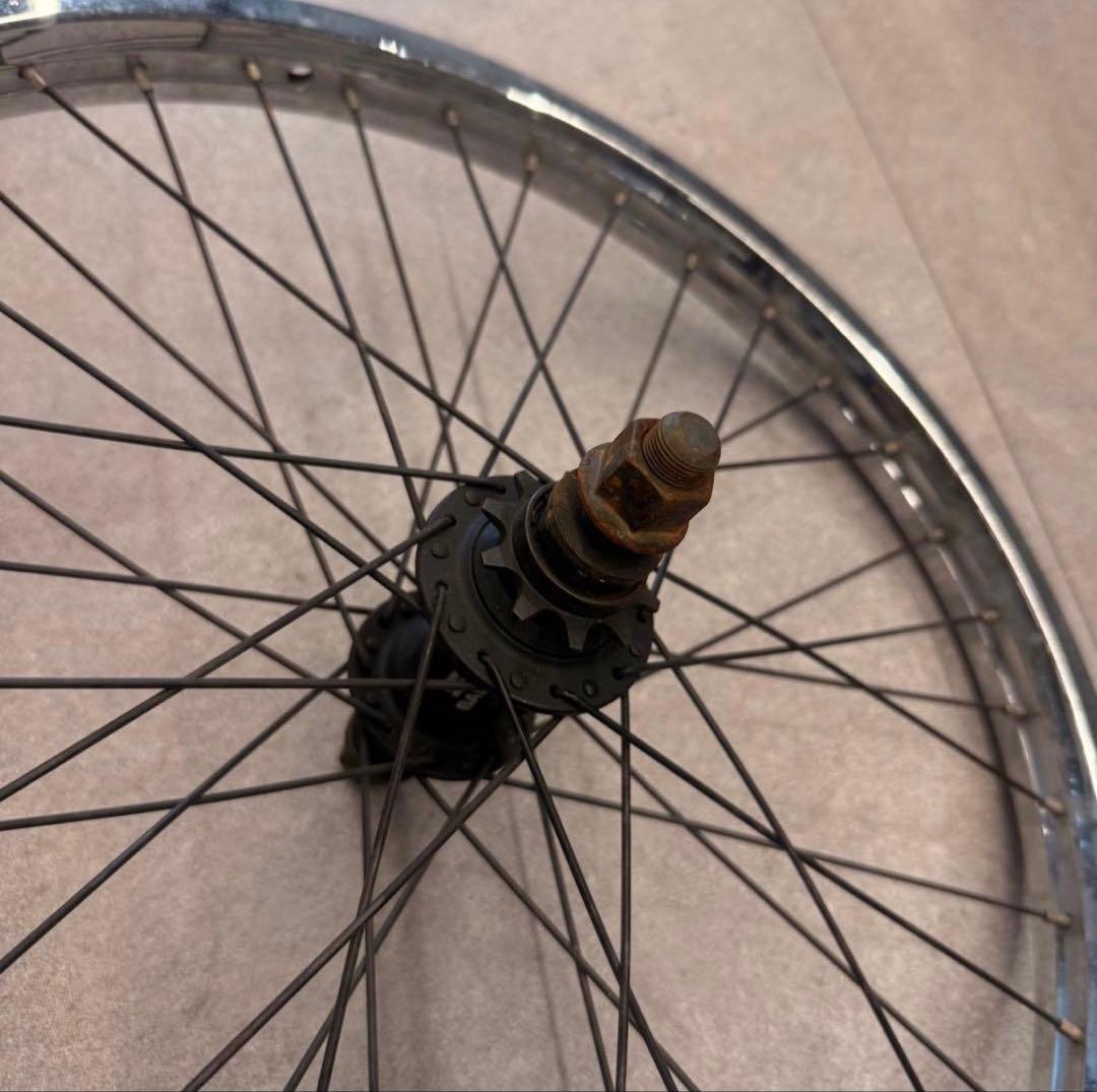 完組ホイール アルミ ホイール　20インチ　BMX用　リアホイール　シルバー