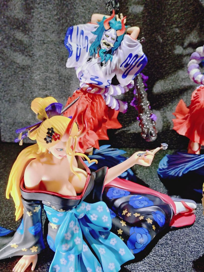 早いものがち 一番くじ　ワンピース EX ガールズコレクション 覇ノ煌