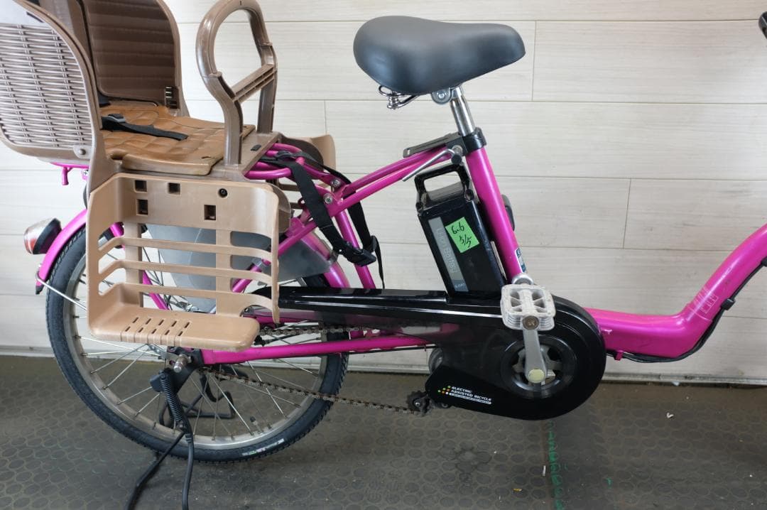 ゆき姉 様パナソ ギュット　20インチ　3段　6.6Ah（5点灯）充電器あり