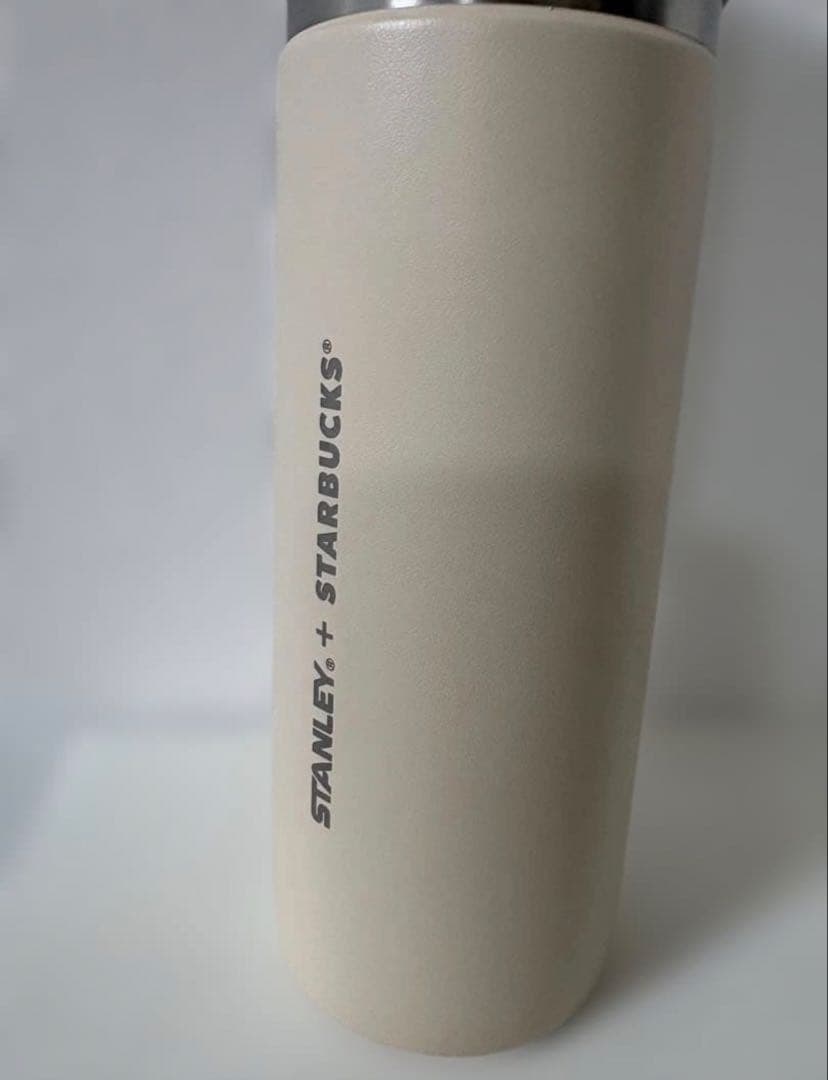 【ドリンクチケット付】スターバックス ステンレスボトル STANLEY ベージュ