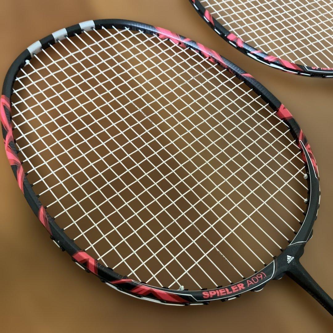 【美品】✨アディダス✨バドミントンラケット「SPIELER A09.1」2本売り