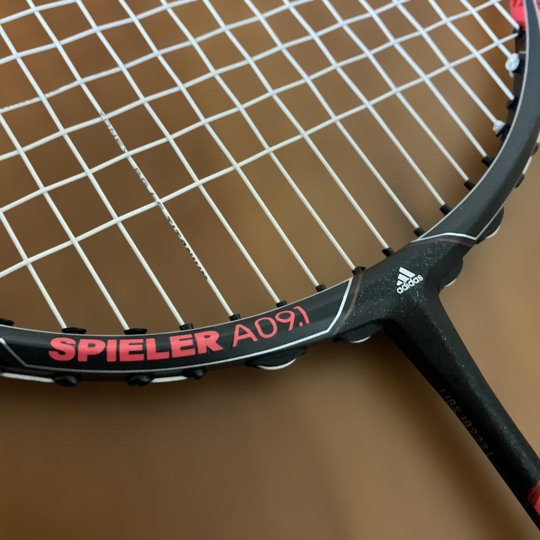【美品】✨アディダス✨バドミントンラケット「SPIELER A09.1」2本売り