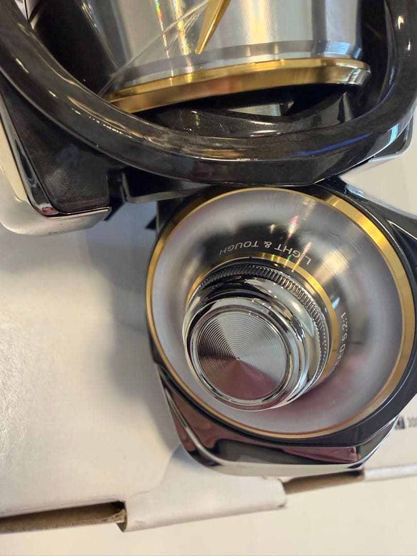 未使用品　20年ダイワ　ルビアス　LT3000-C スピニングリール