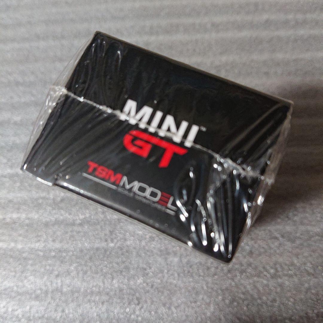 MINI GT LB★WORKS Nissan GT-R 133 RHD