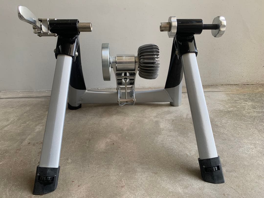 GIANT CYCLOTRON FLUID ST ジャイアントサイクルトレーナー