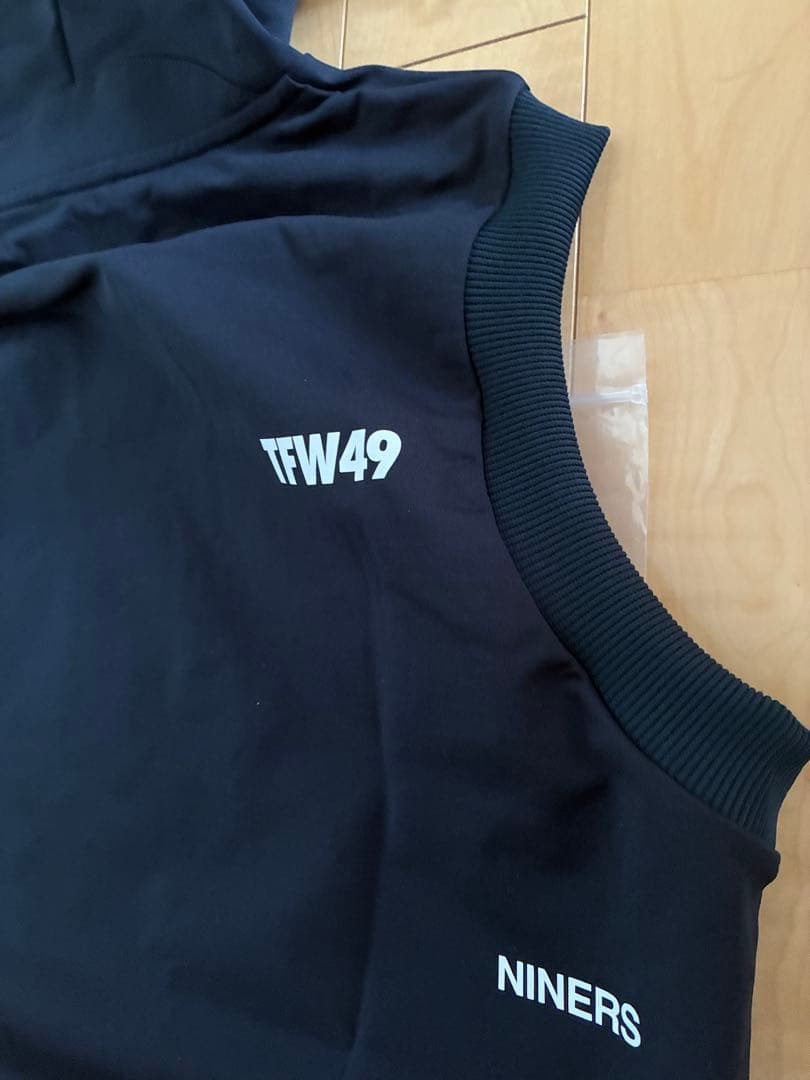メンズウェア TFW49 RELAX HOODED VEST