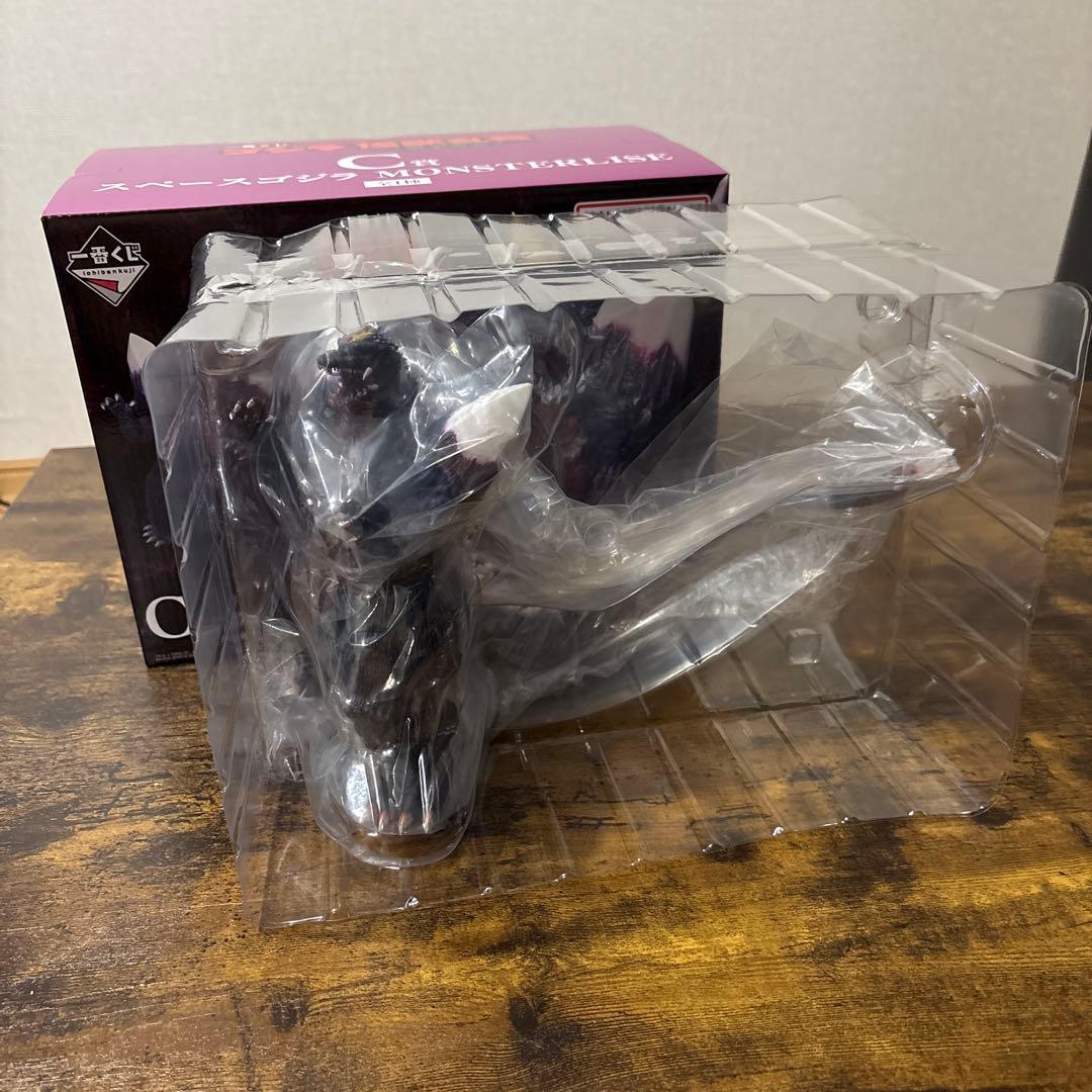 一番くじ　ゴジラ　怪獣乱舞ー荒ぶるモノー　C賞　スペースゴジラ