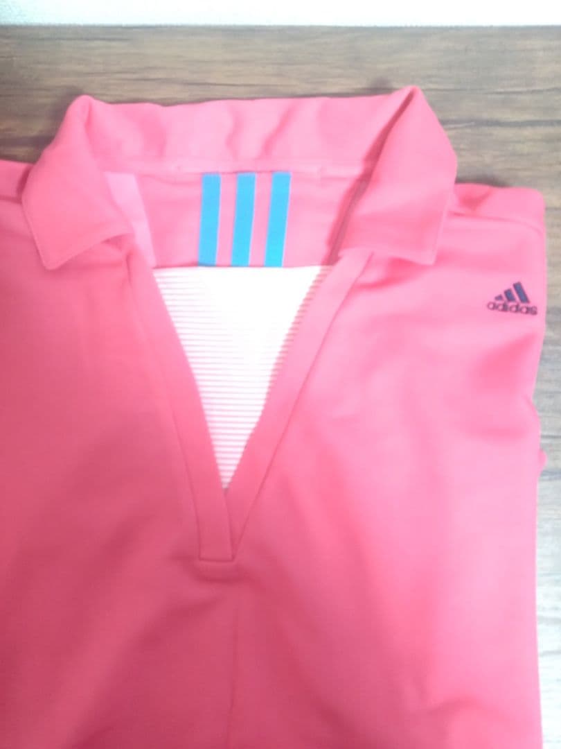 adidas ピンク ポロシャツ ワンピース