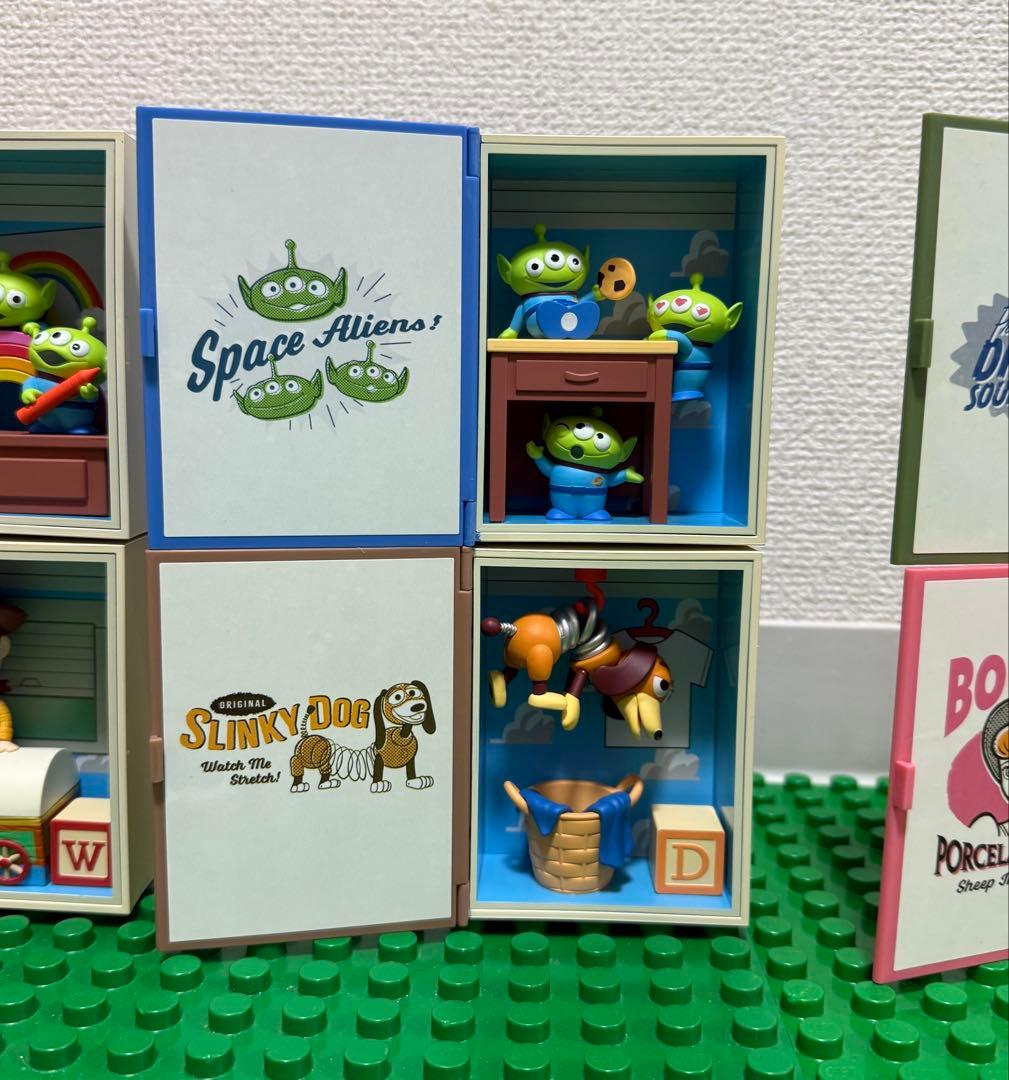 ポップマート トイストーリー アンディの部屋 8種セット