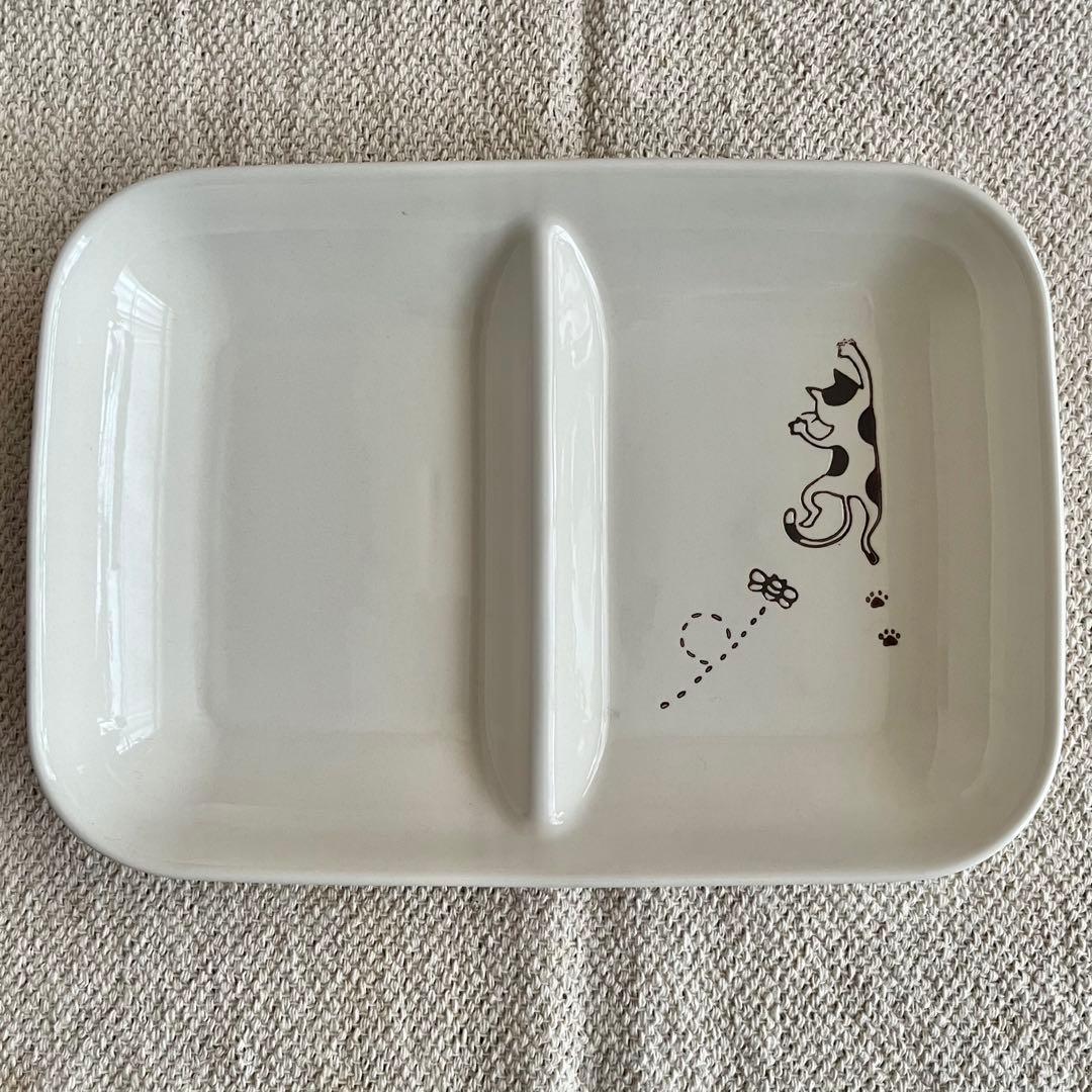 新品未使用 菊祥陶器 ぶらさがり猫 仕切皿 茶碗 マグカップ ３点セット