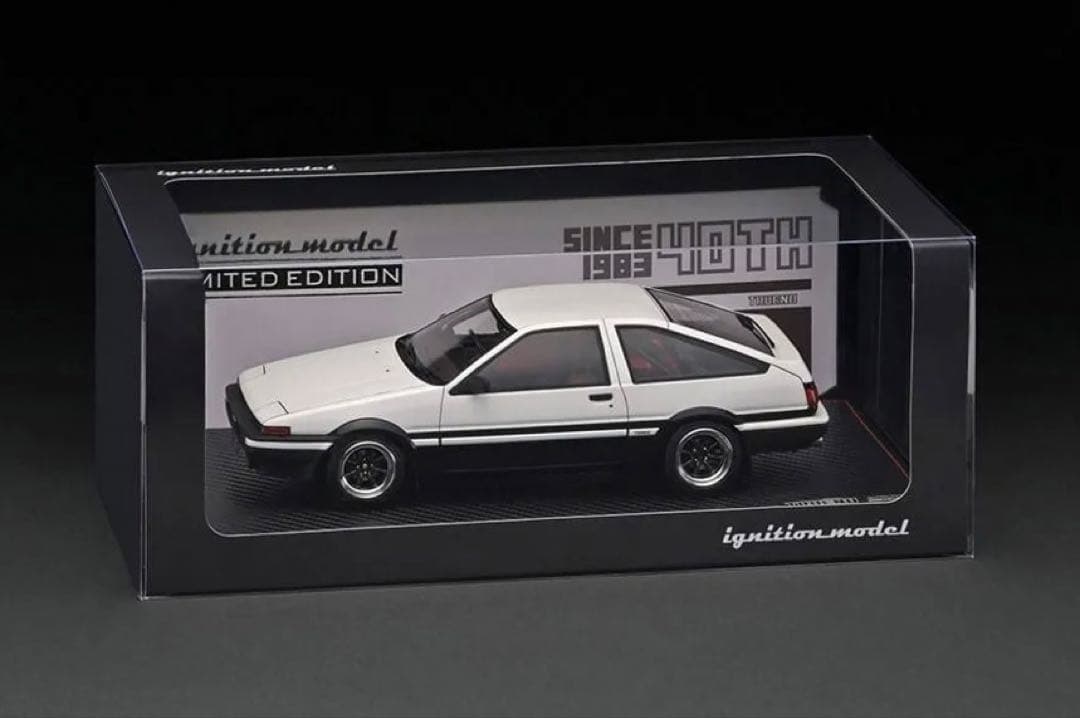 ミニカー 1/18ToyotaSprinterTrueno3DrGTApex (AE86)