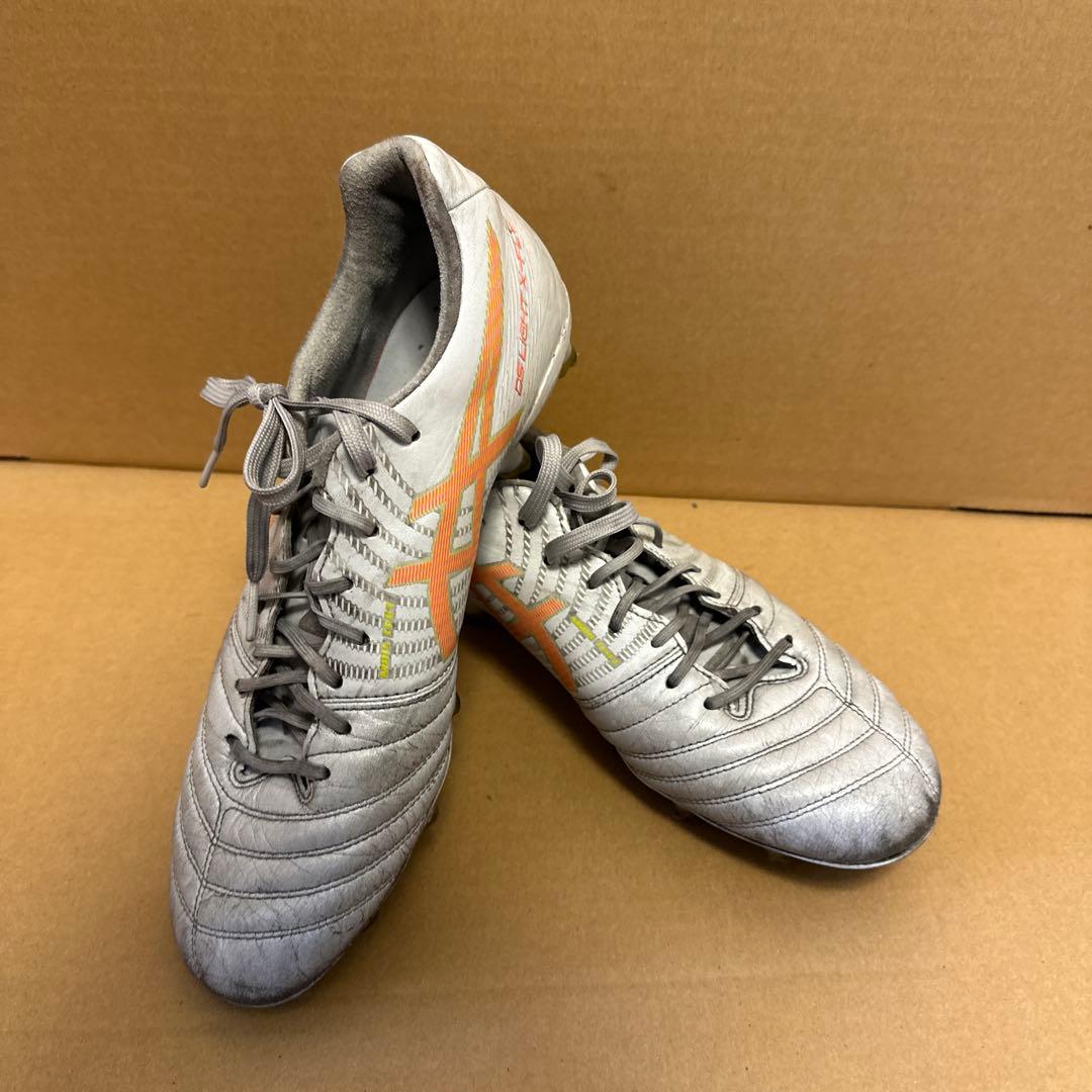 ASICS サッカーシューズ グレー/オレンジ