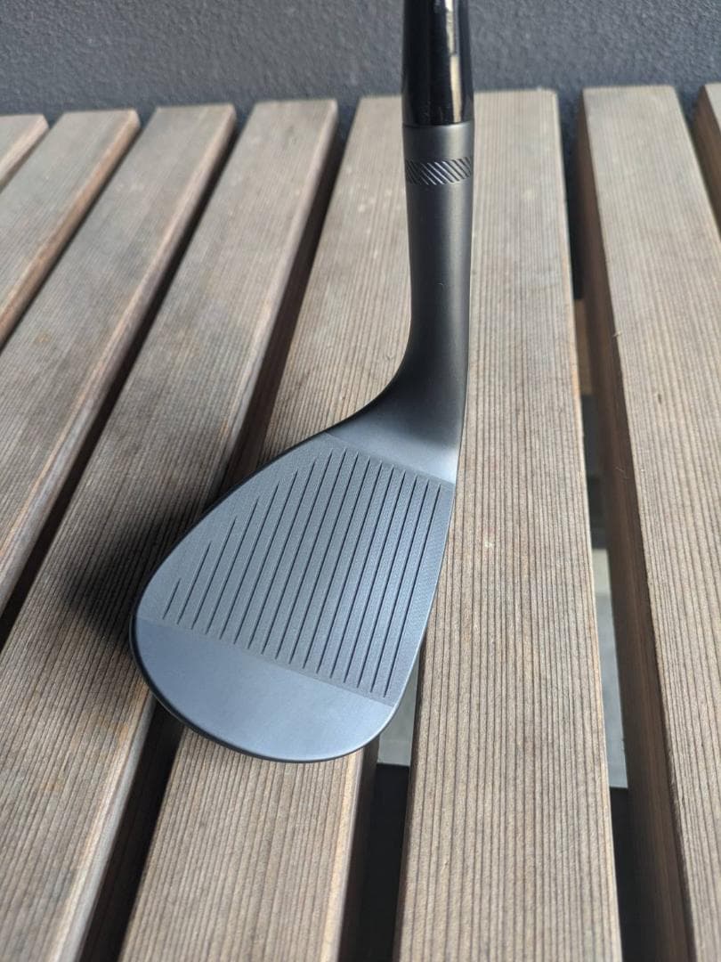 美品タイトリストVOKEY SM10 60度 Tグラインド　ジェットブラック