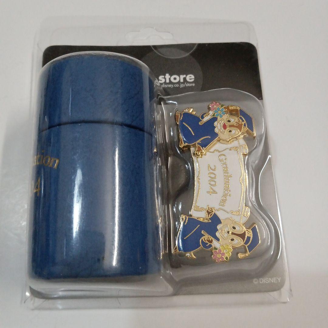ディズニー　ストア　ミッキー　ドナルド　チップ　デール　ピンバッジ