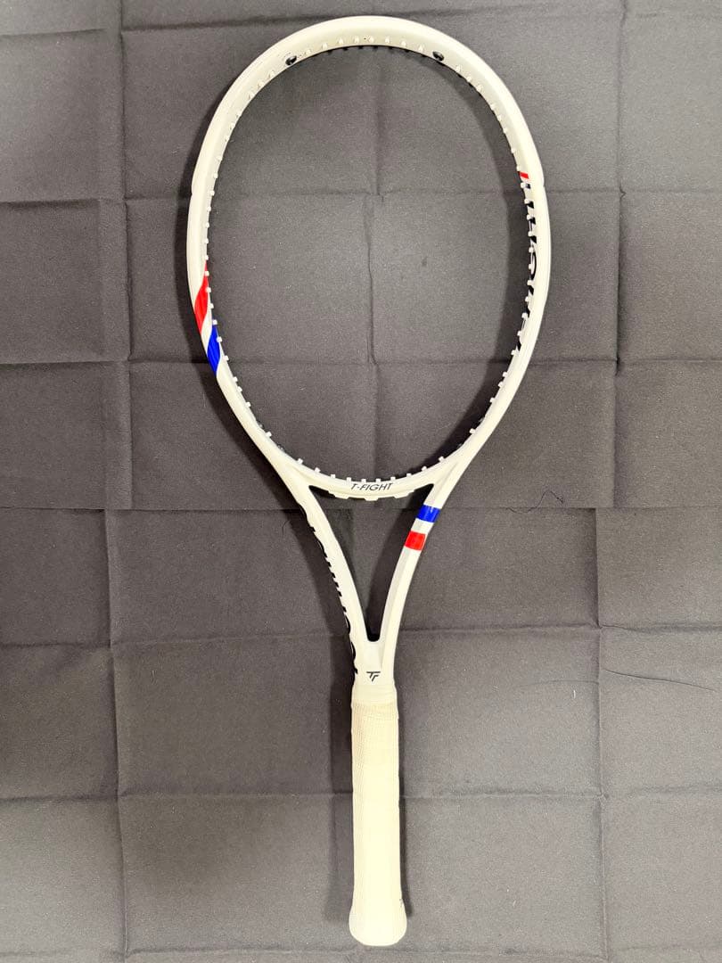 【美品】 Tecnifibre T-FIGHT 300S G2(2025)