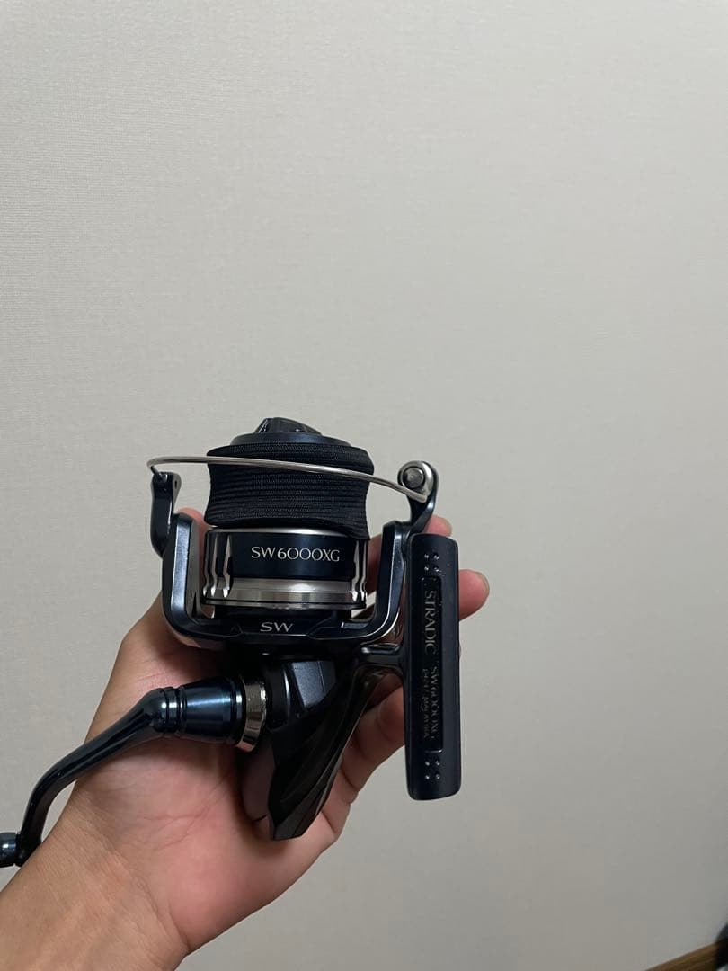 SW6000XG スピニングリール 黒