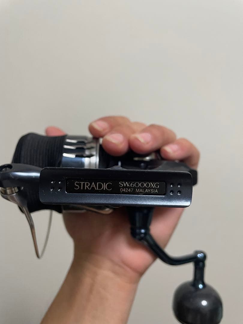 SW6000XG スピニングリール 黒