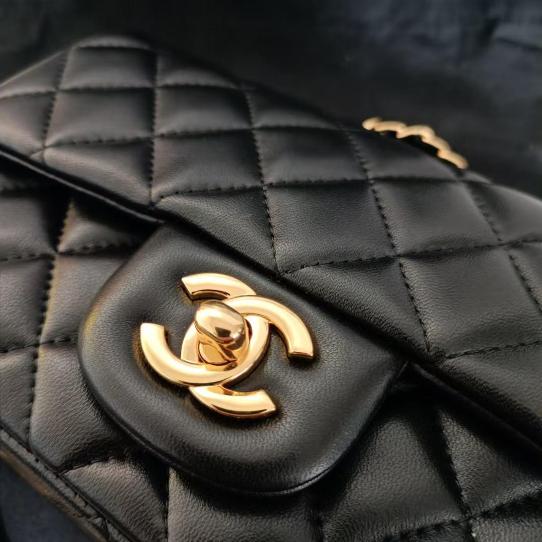 CHANEL シャネル ミニフラップバッグ