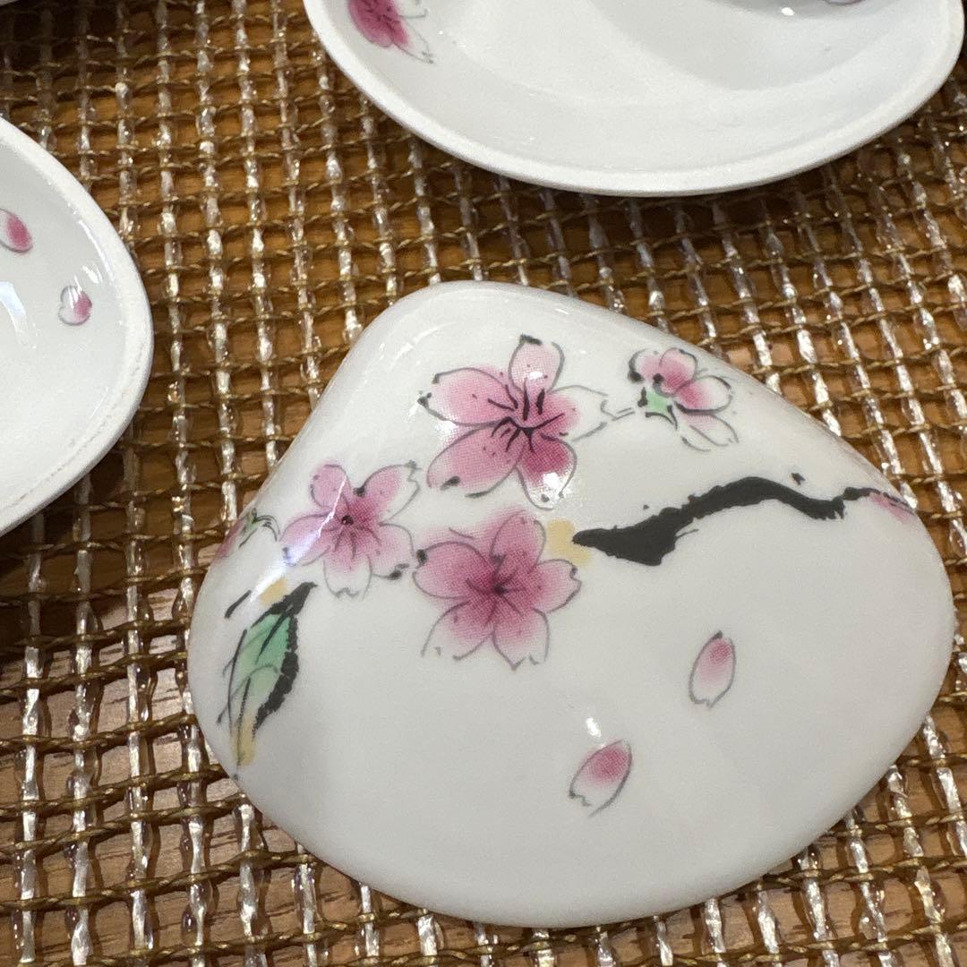 桜画　貝型蓋付き器