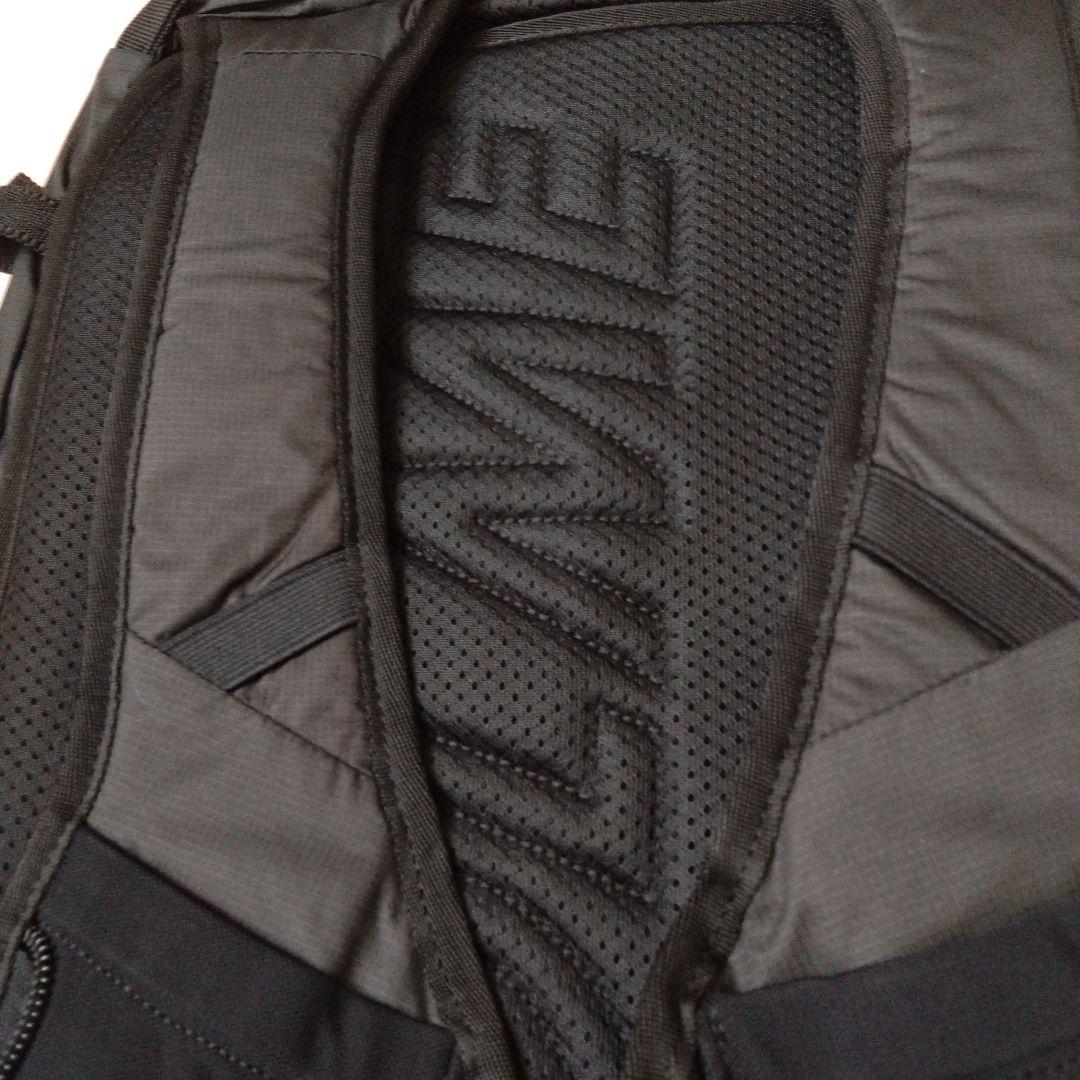 未使用品　リュック　BLACK