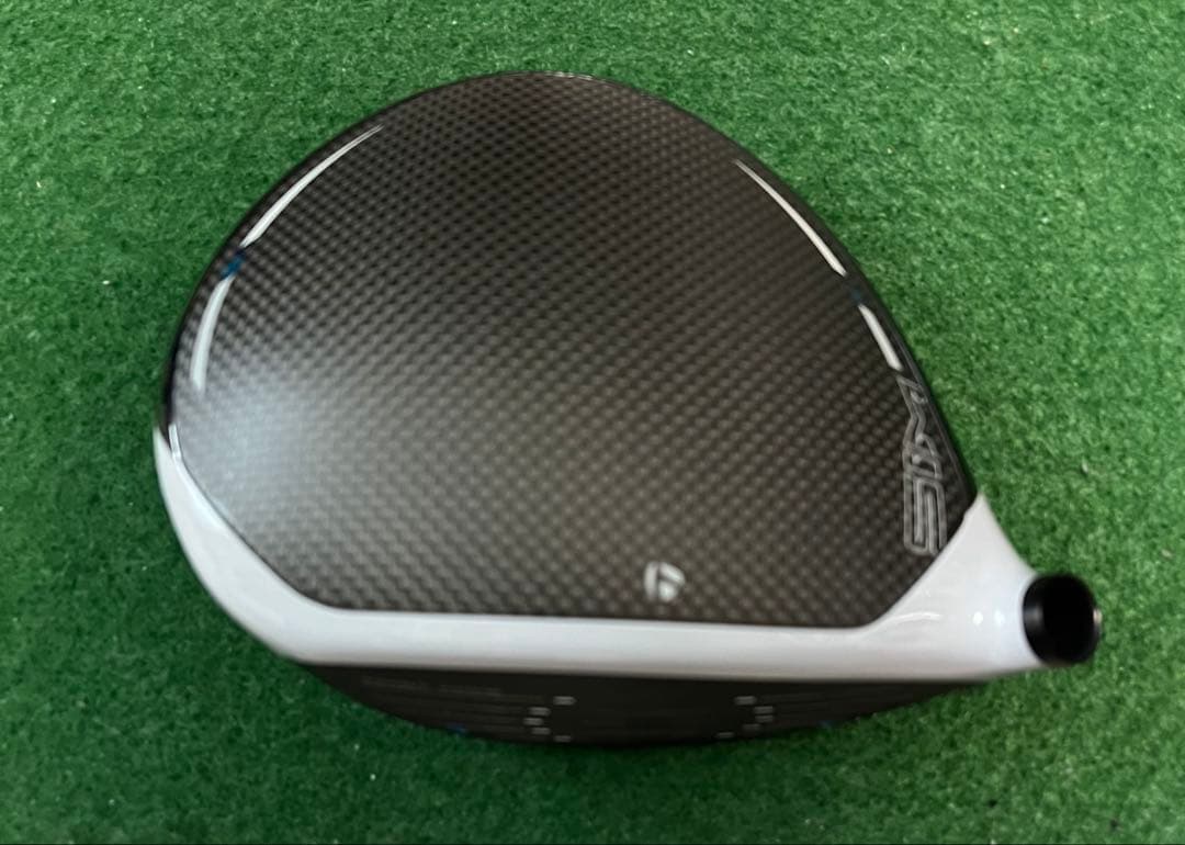 TaylorMade テーラーメイド　SIM MAX シムマックス　ドライバー