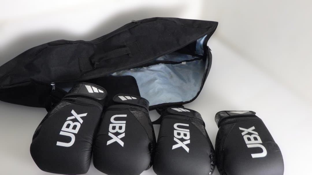 1092/美品　未使用　PBP UBX　ボクシンググローブ　2セット　10oz