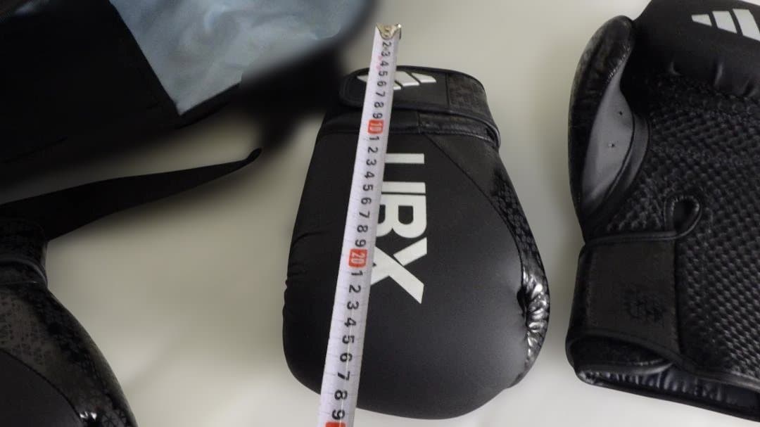 1092/美品　未使用　PBP UBX　ボクシンググローブ　2セット　10oz