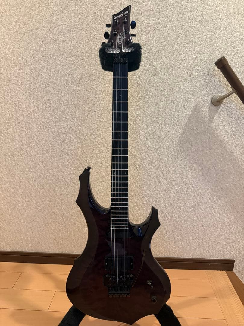ESP grassroots エレキギター　PIERROT アイジ　LM.C