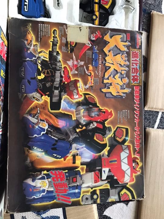 恐竜戦隊ジュウレンジャー　大獣神、獣騎神キングブラキオンのセットになります。