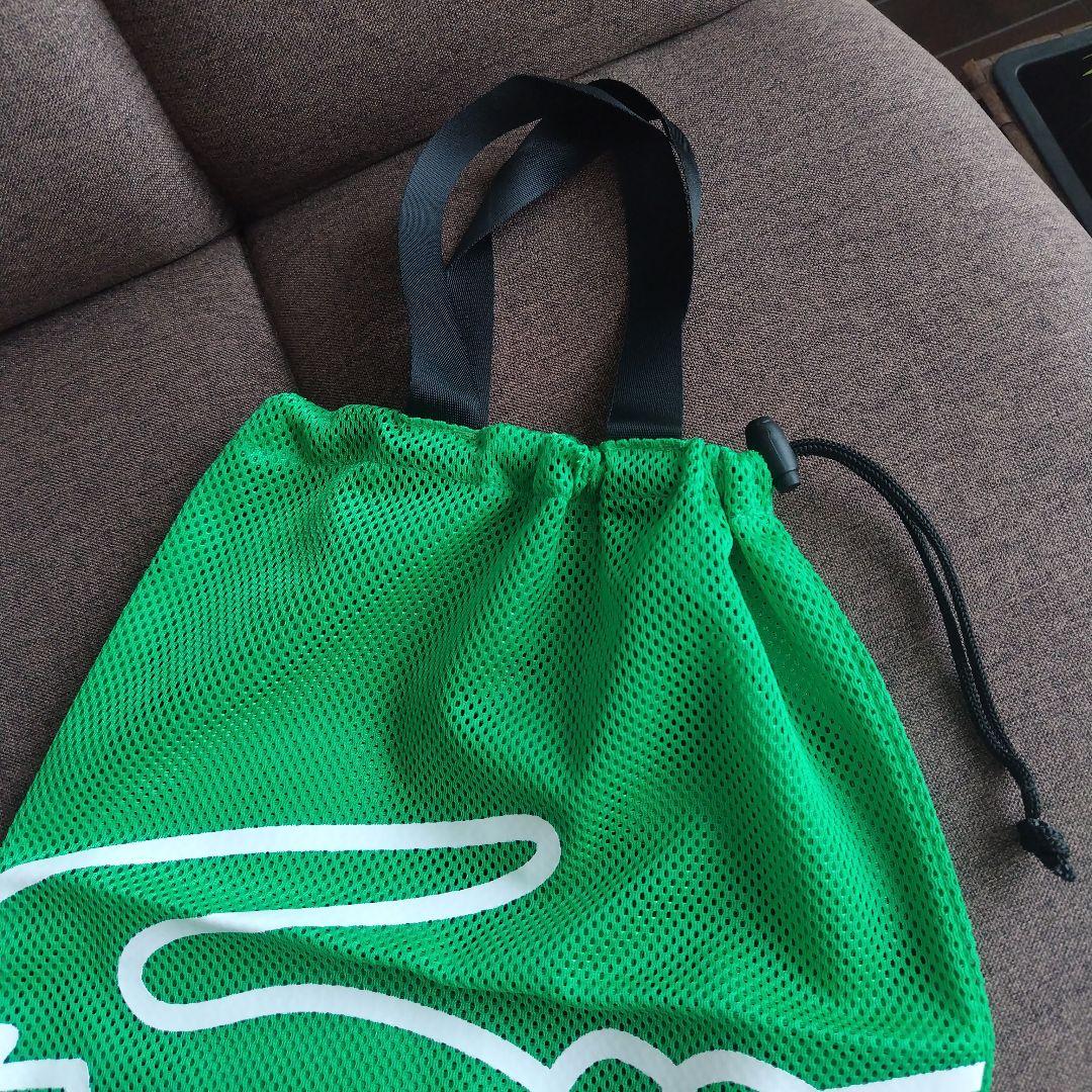 【非売品】LACOSTE　タオル付きゴルフボールギフトとメッシュ巾着袋のセット