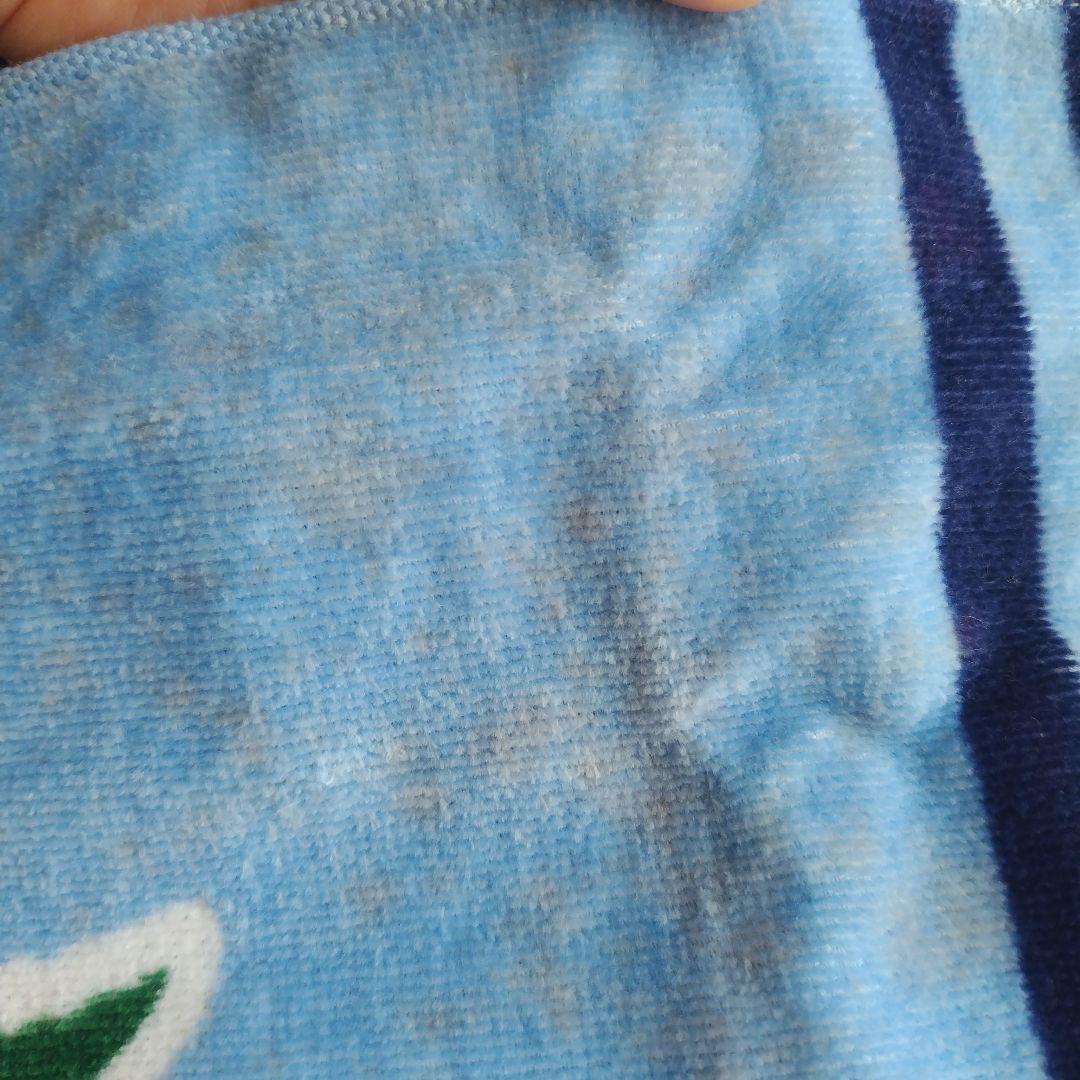 【非売品】LACOSTE　タオル付きゴルフボールギフトとメッシュ巾着袋のセット