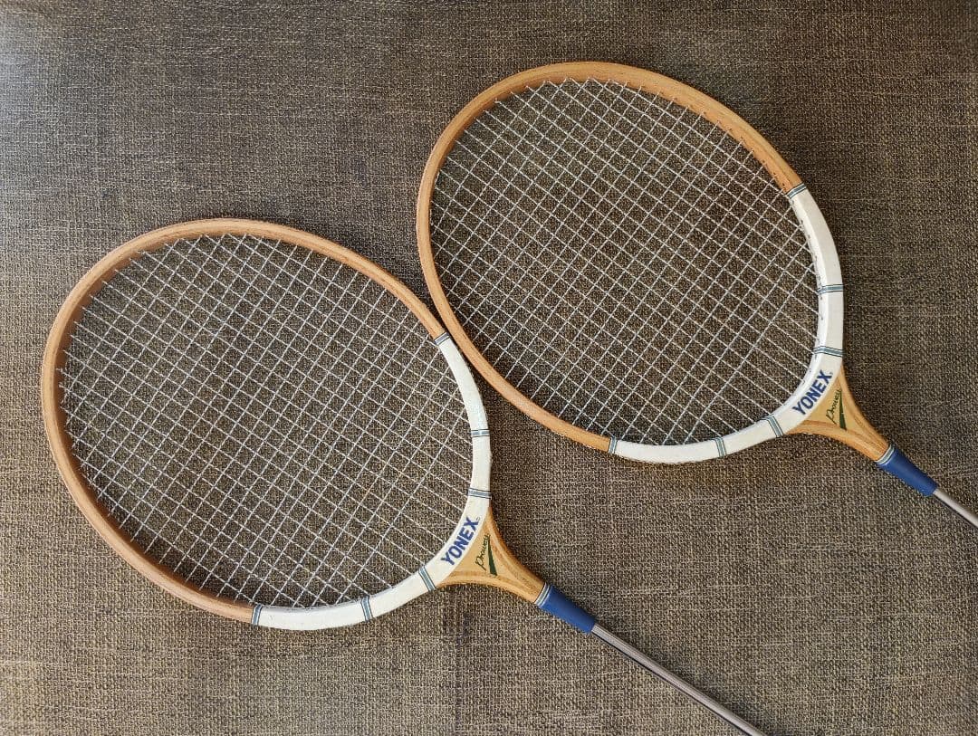 YONEX 木製バドミントンラケットB-600 2本セット　★昭和レトロ当時物★