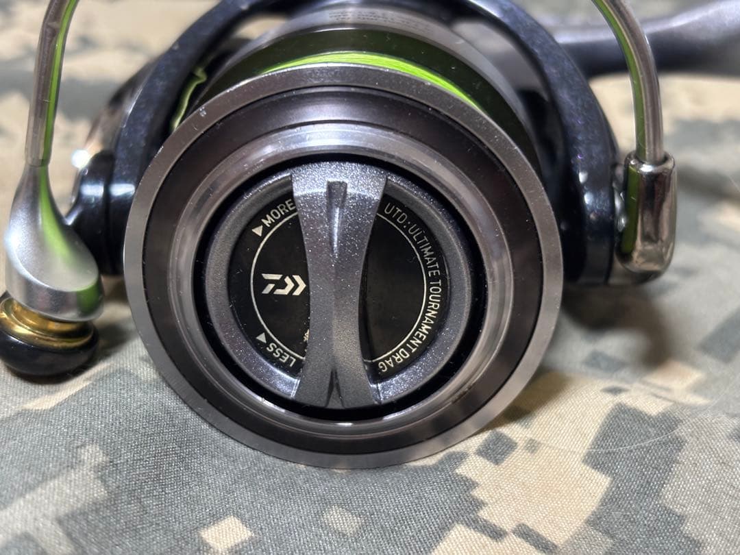 リール DAIWA 14 CALDIA 2508H