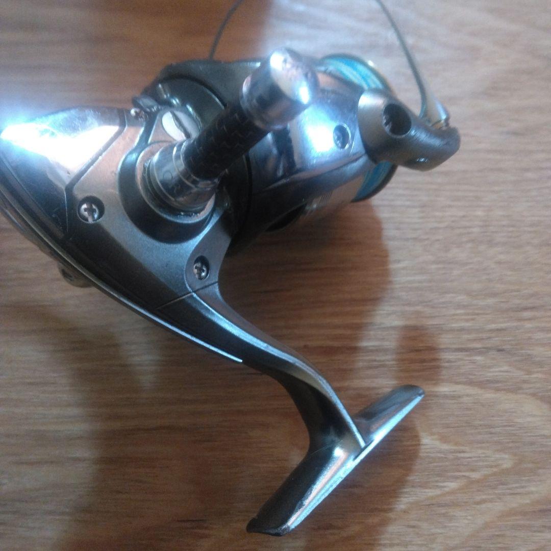ツインパワー2500 スピニングリール シルバー/ブルーカスタム