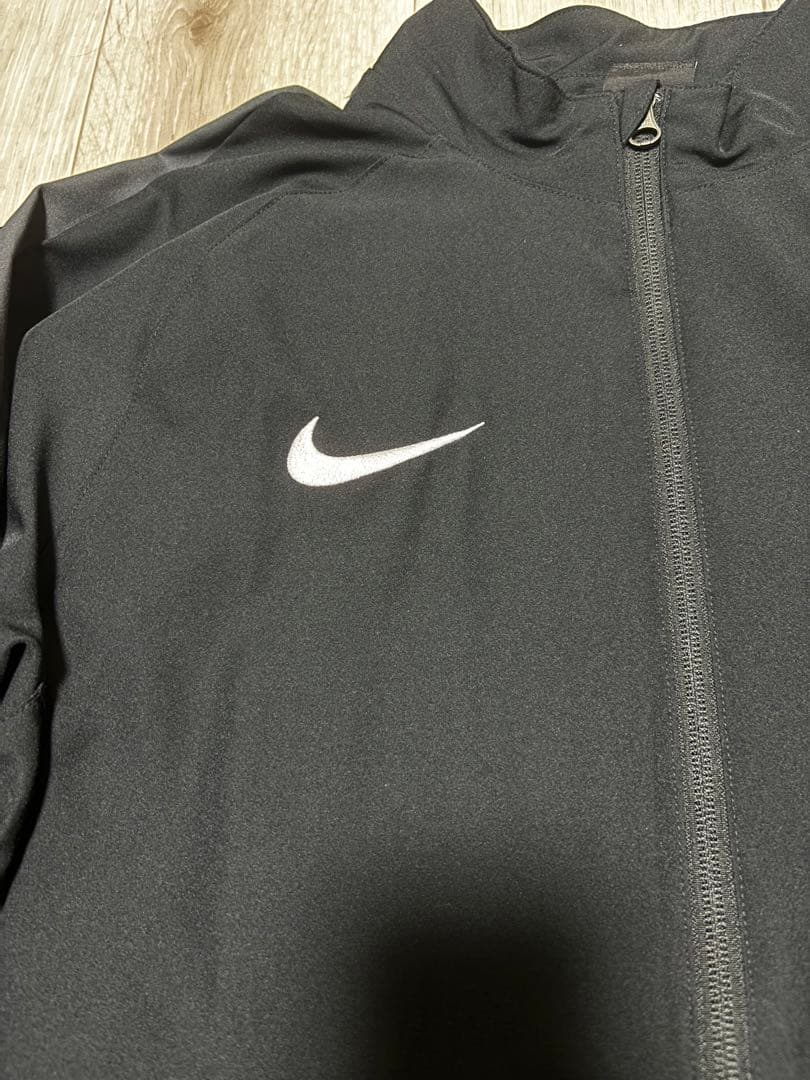 美品　Nike ブラック ジャージ ジップアップ