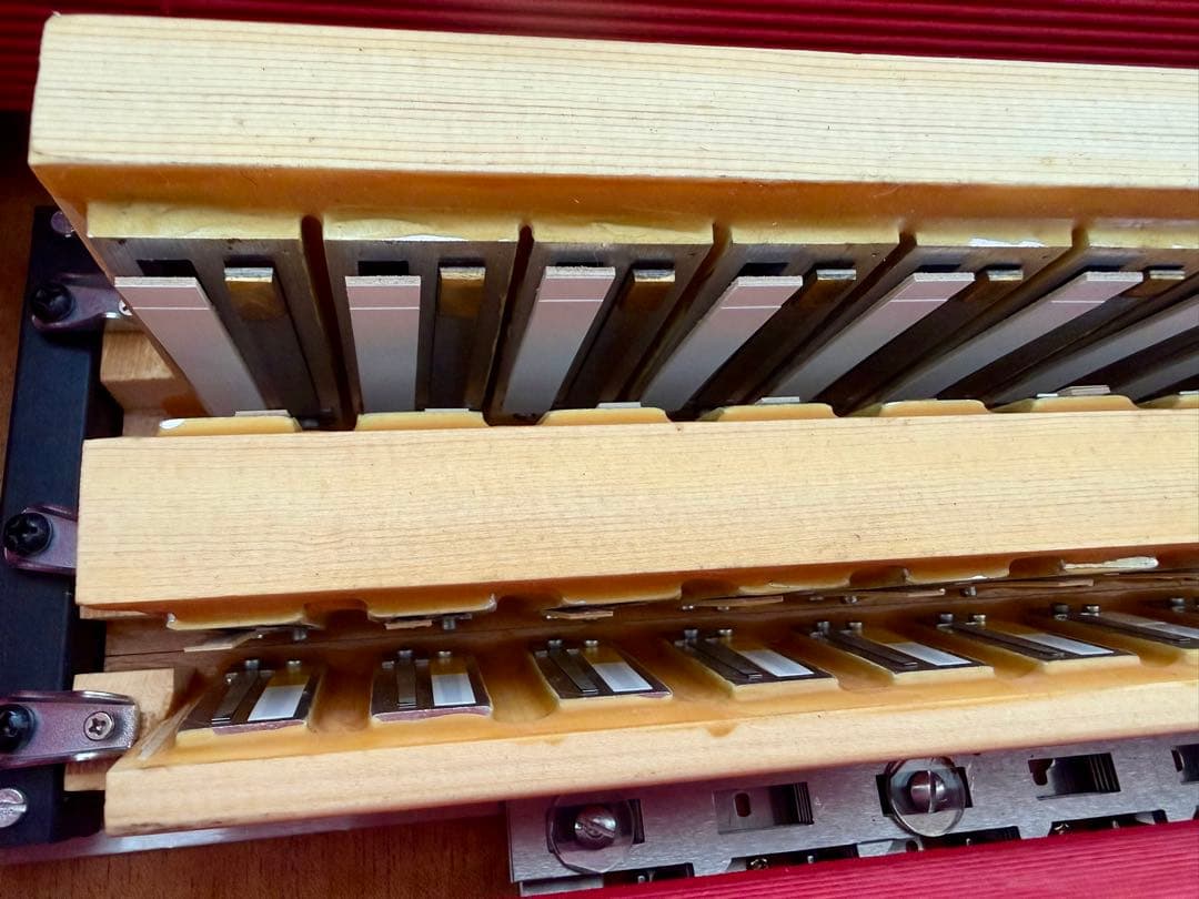 VICTORIA アコーディオン Super 37鍵96ベース HMML