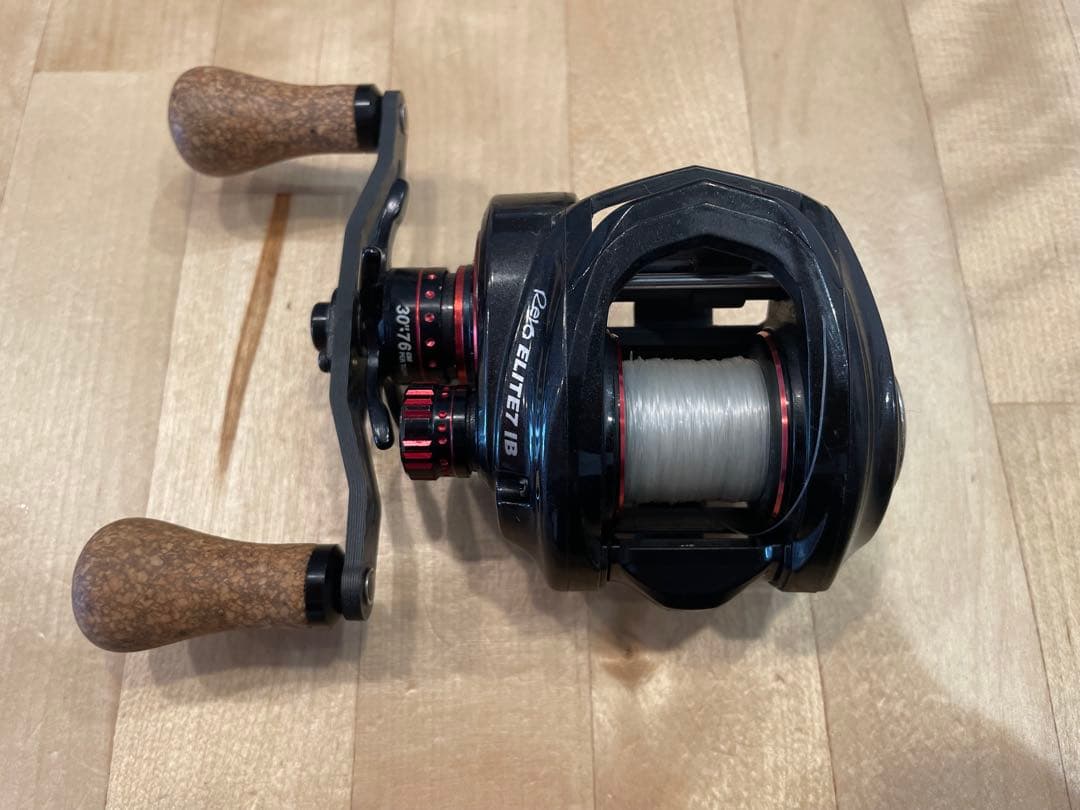 Abu Garcia REVO ELITE7 IB-L ベイトリール
