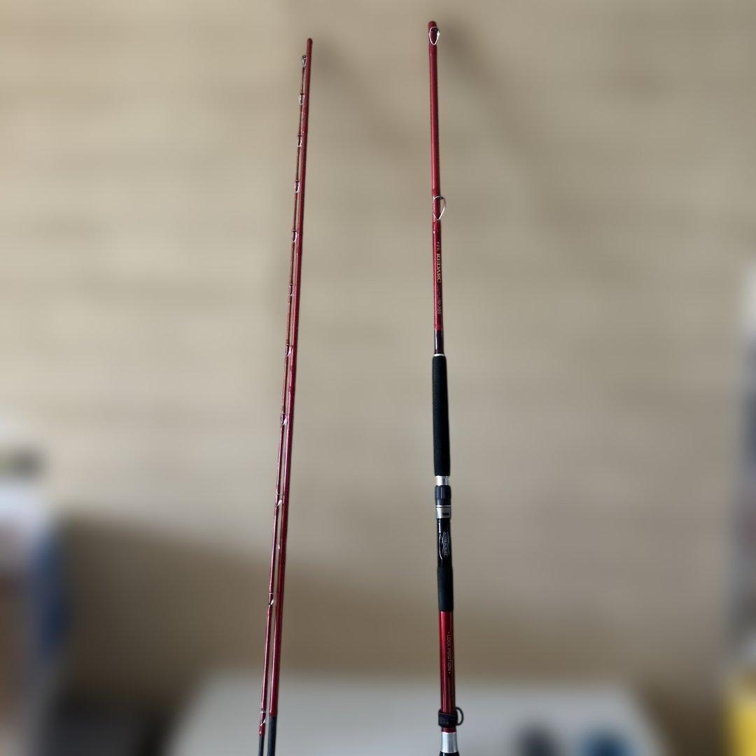 ♢【り12】釣り竿 がまかつ レッドアーク 350cm カーボンロッド