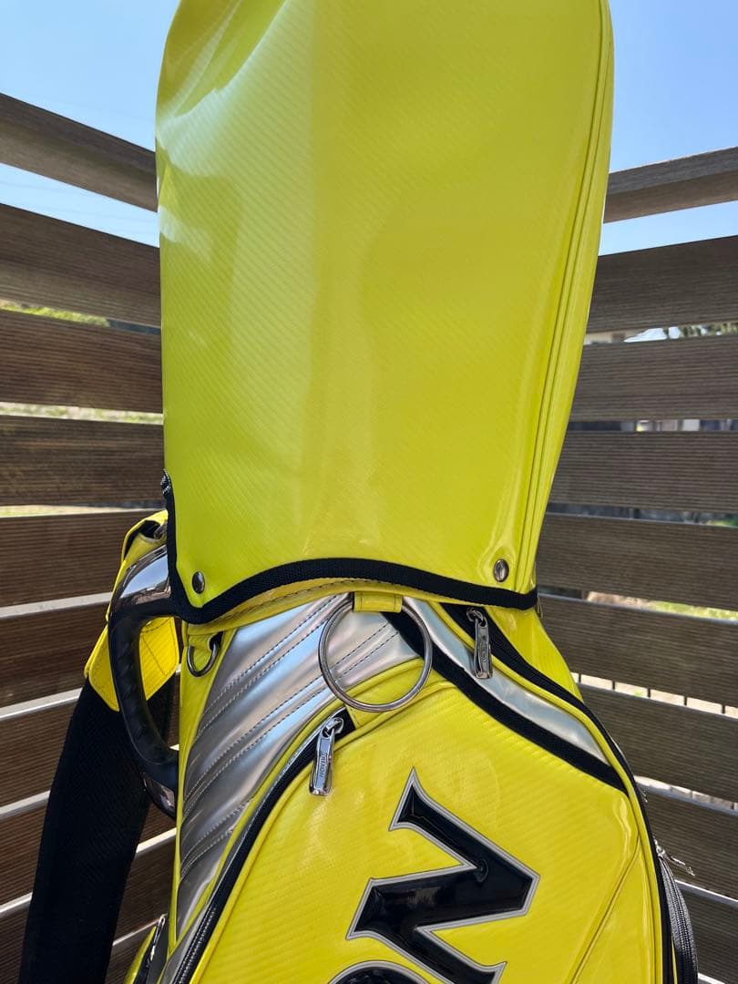 SRIXONスリクソンキャディバッグ 数量限定モデル