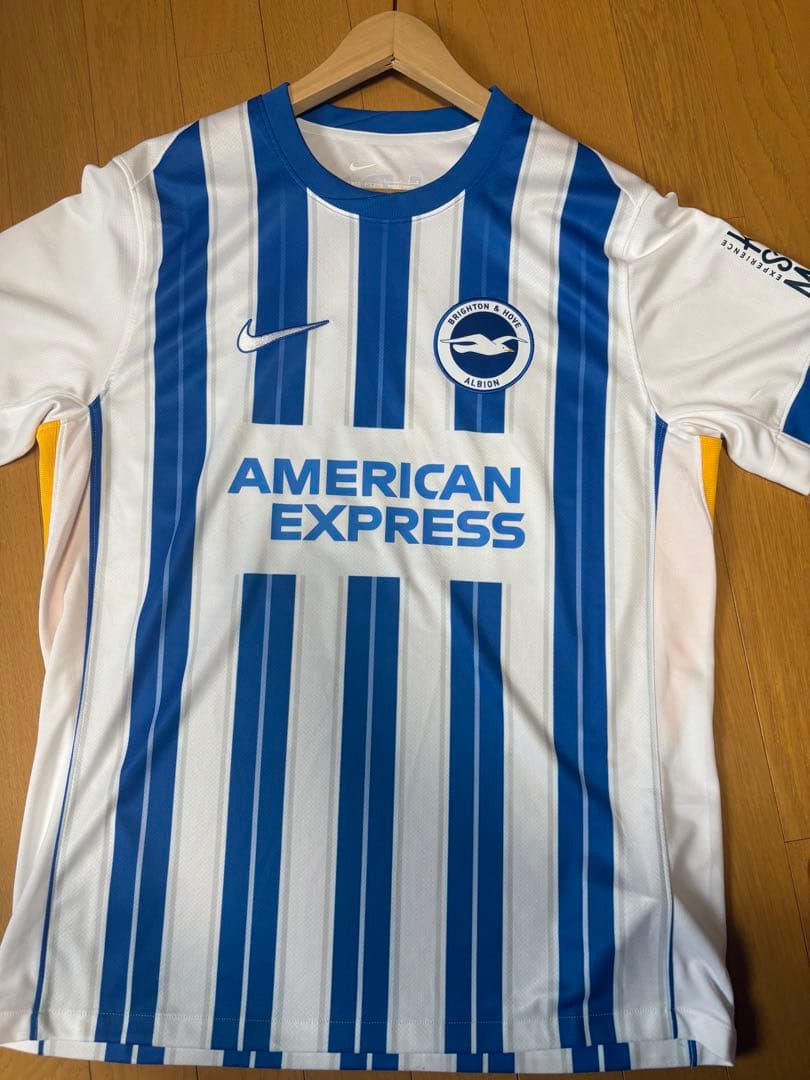BRIGHTON & HOVE ALBION エストゥピニャン30番シャツ