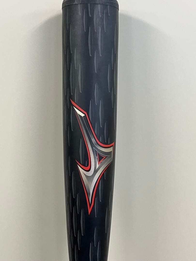 バット BEYOND MAX LEGACY L 84cm